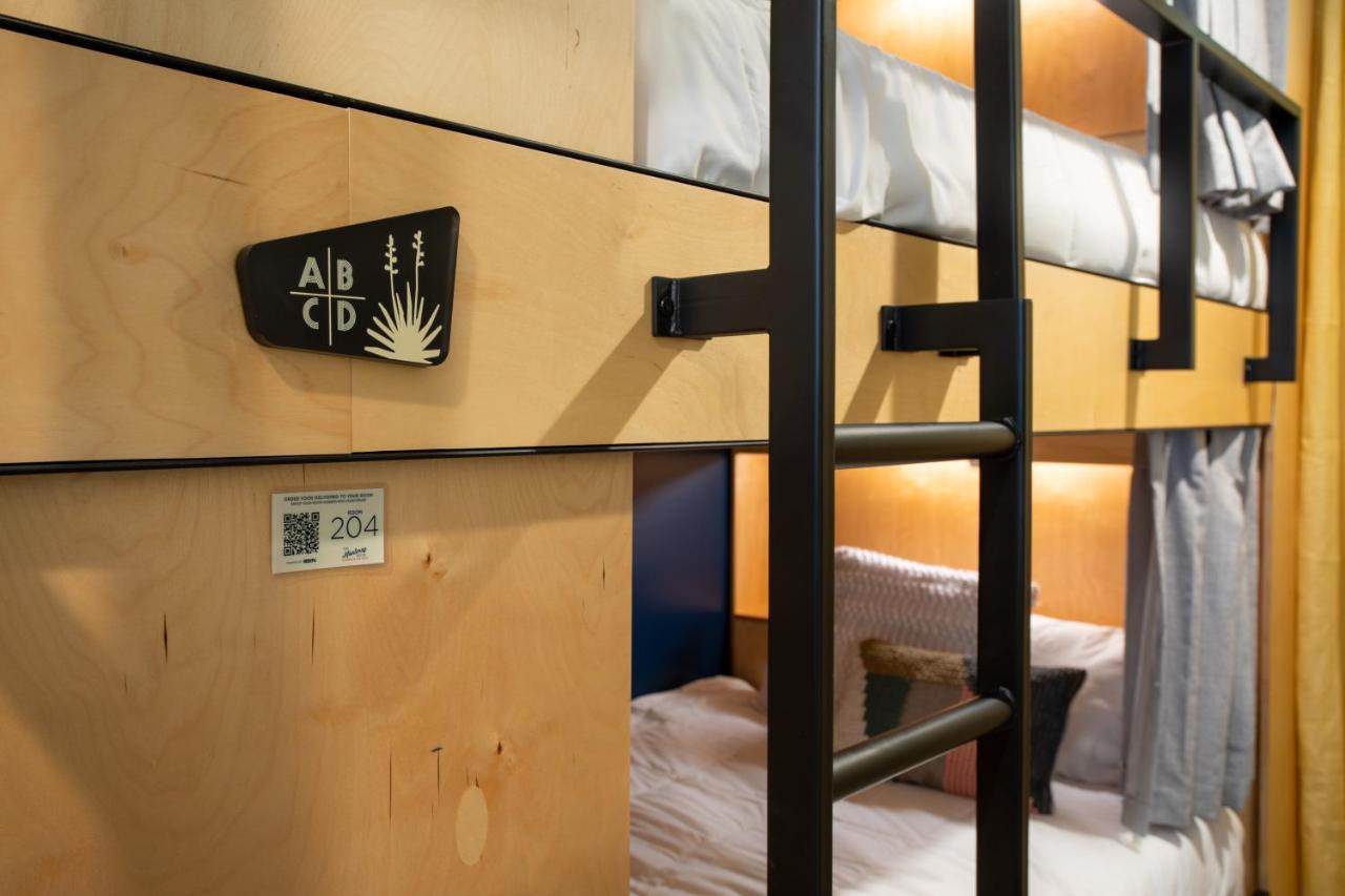 The Monterey Motel Албукерке Екстериор снимка